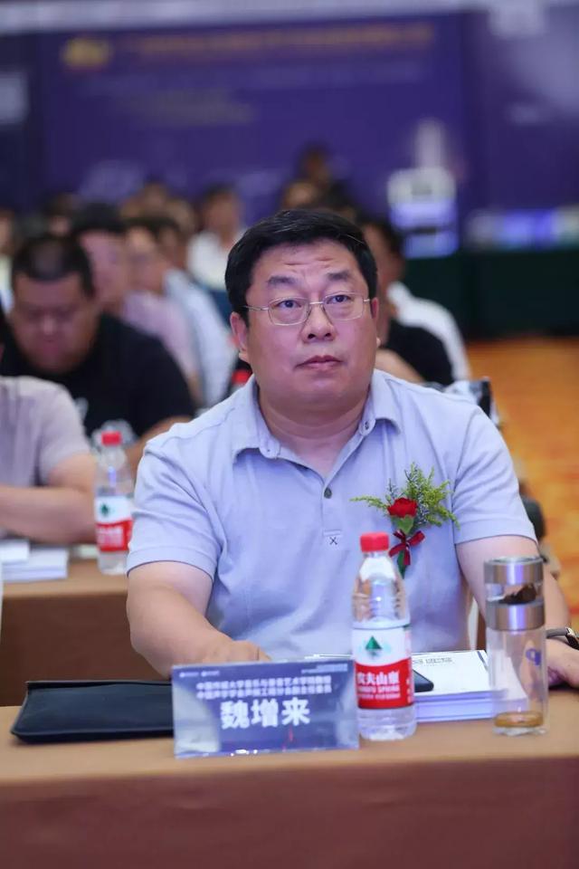 中國傳媒大學(xué)音樂與錄音藝術(shù)學(xué)院教授、中國聲學(xué)學(xué)會聲頻工程分會副主任委員 魏增來